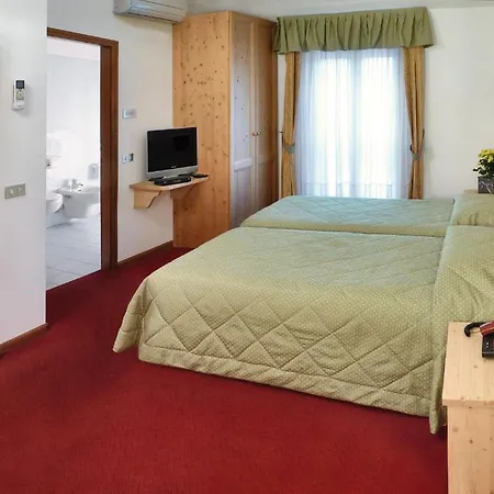 La Rotonda 3*