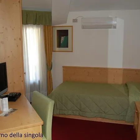 La Rotonda 3*